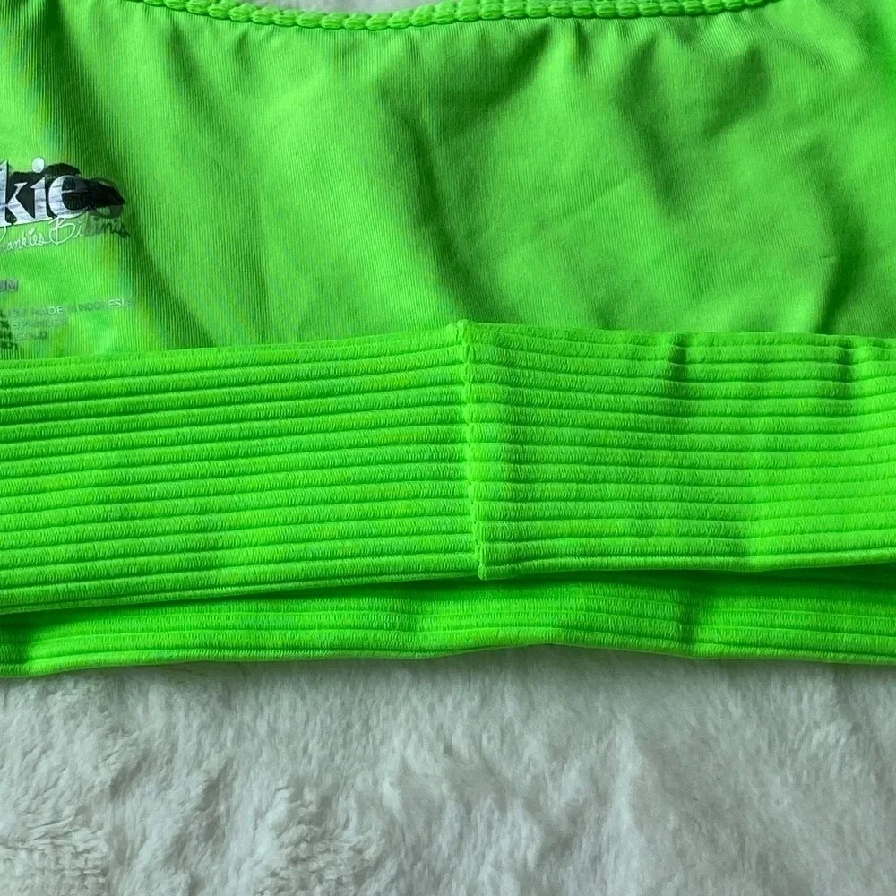 New! Frankies Bikinis neon green ribbed bikini top 19379